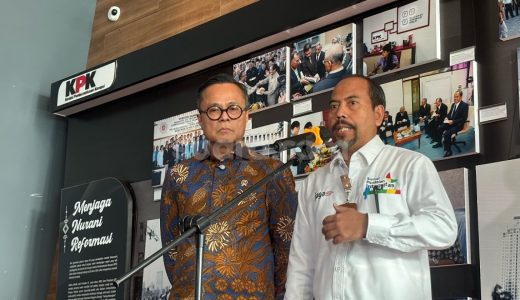 82164-deputi-pencegahan-dan-monitoring-kpk-aminuddin-dan-dony-oskaria
