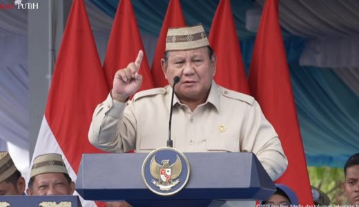 61706-prabowo-dalam-pidatonya-di-puncak-pekan-nasional-penas-petani-dan-nelayan-xvii-gorontalo