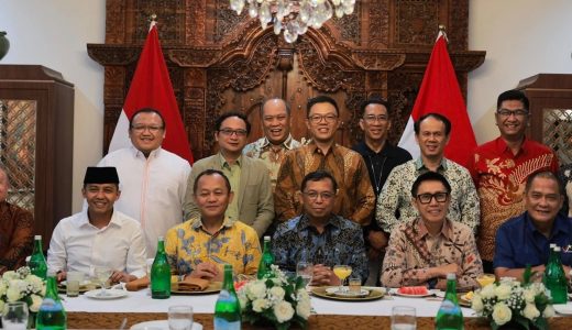 40990-pertemuan-para-sekjen-parpol-koalisi-pemerintah-jelang-hut-ri-ke-81