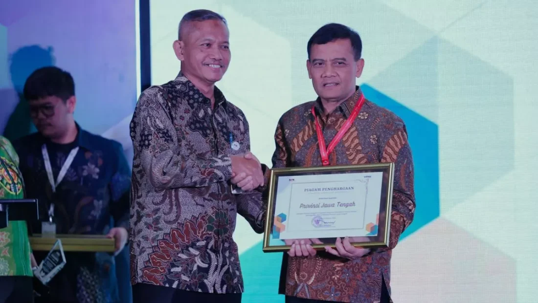 25039-ahmad-luthfi