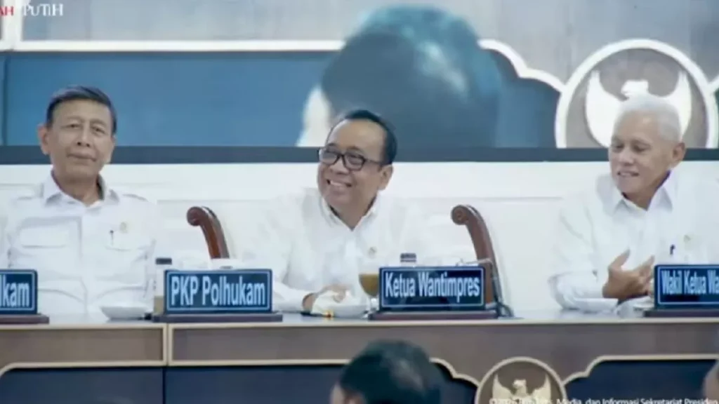 41235-wantimpres-diisi-banyak-tokoh-nasional-prabowo-beri-sanjungan-ngeri