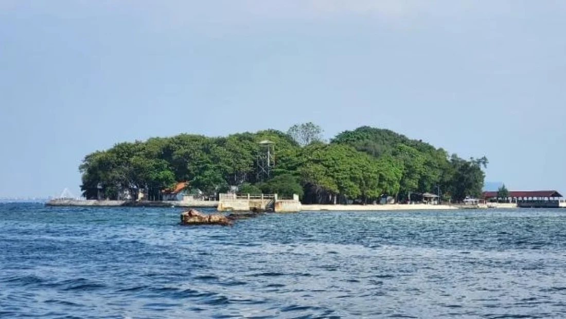 64055-salah-satu-pulau-di-kepulauan-seribu