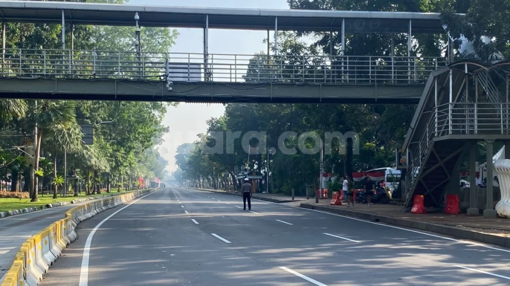 68277-ditlantas-polda-metro-jaya-memberlakukan-rekayasa-lalu-lintas