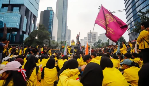 87695-demo-mahasiswa-di-bundaran-hi