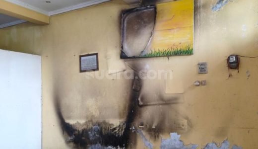 77178-rumah-di-sleman-terbakar