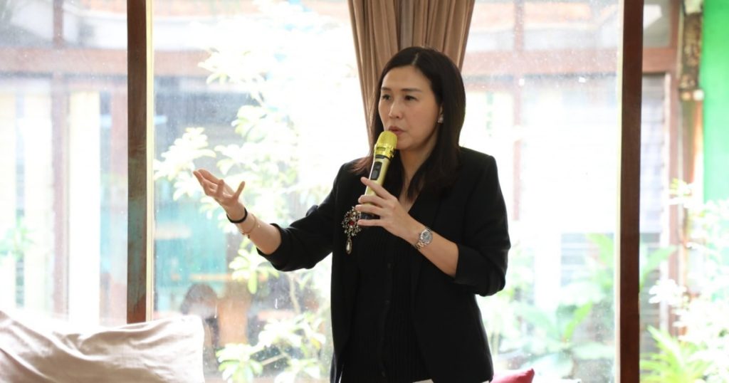 19183-wakil-menteri-pemberdayaan-perempuan-dan-perlindungan-anak-wamen-pppa-veronica-tan