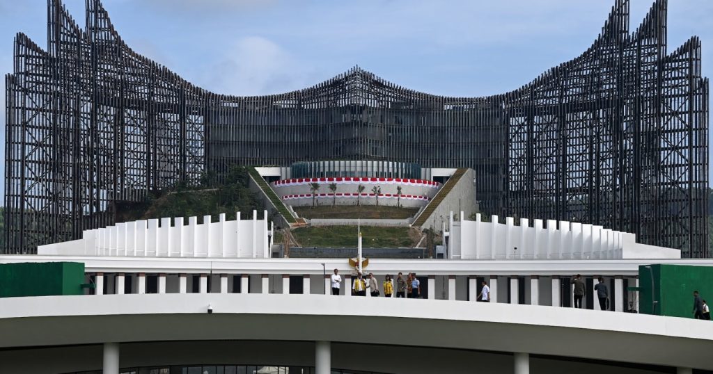27596-jokowi-resmikan-plaza-seremoni-sumbu-kebangsaan-di-ikn-nusantara