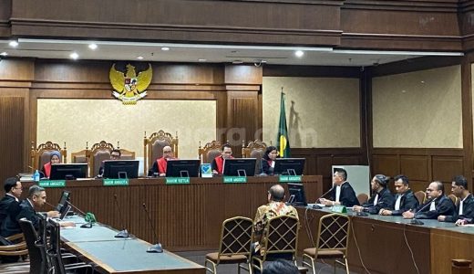 32496-direktur-bara-jaya-utama-grup-bju-hendarto-menjalani-sidang-vonis-kasus-korupsi-lpei-1