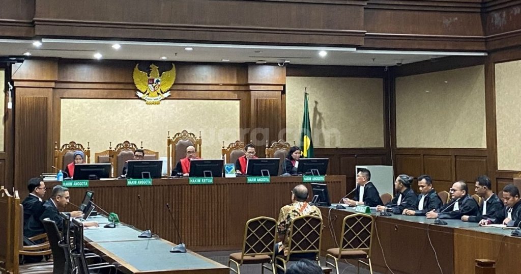 32496-direktur-bara-jaya-utama-grup-bju-hendarto-menjalani-sidang-vonis-kasus-korupsi-lpei