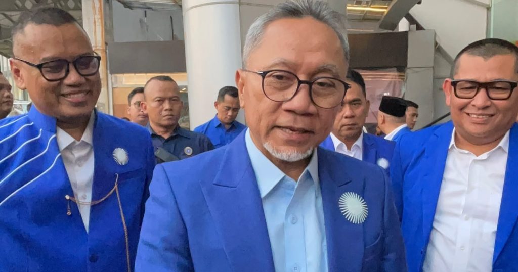 34075-ketua-umum-partai-amanat-nasional-pan-zulkifli-hasan