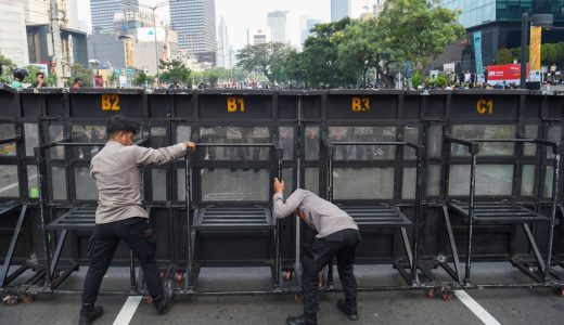 36167-demo-mahasiswa-di-bundaran-hi-demo-bem-ui-di-bundaran-hi