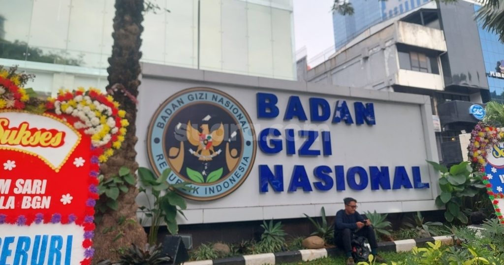 36817-suasana-kantor-bgn-saat-digeledah-kejaksaan-agung
