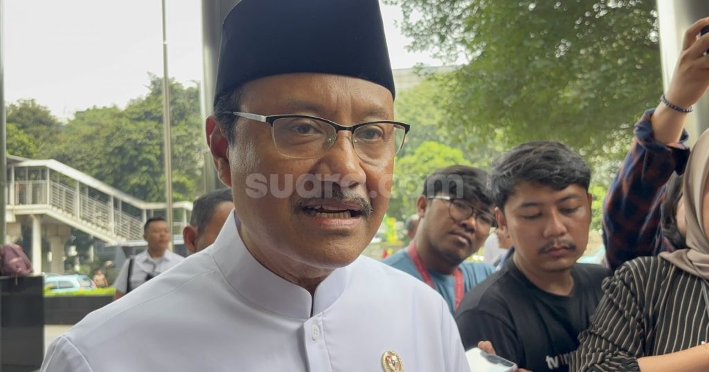 40826-menteri-sosial-mensos-saifullah-yusuf-atau-gus-ipul