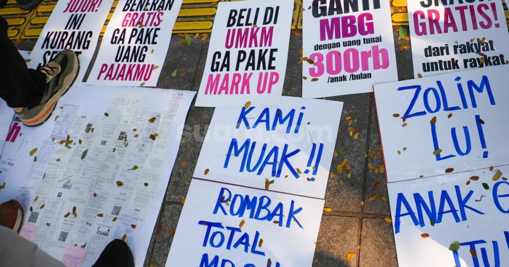 44290-demo-tolak-mbg-demo-mbg-aksi-tolak-mbg-1