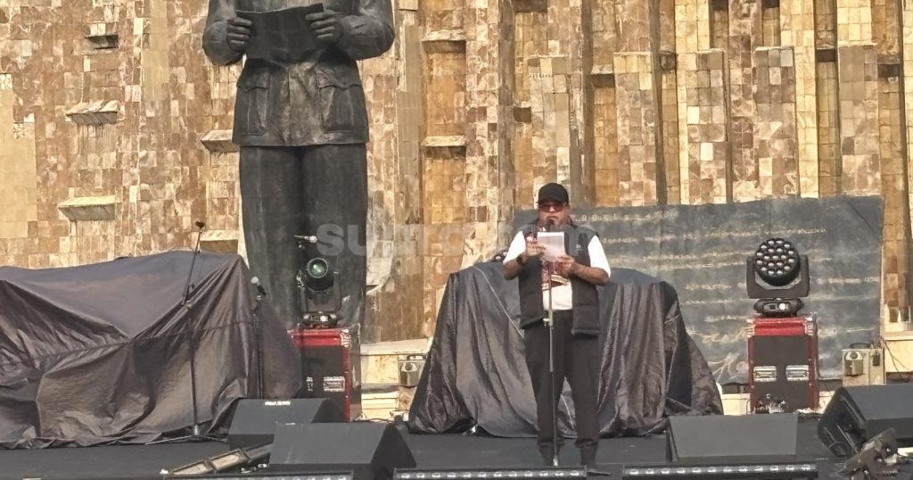 48485-rano-karno-memberikan-sambutan-dalam-bung-karno-festival-2026-yang-digelar-di-taman-proklamasi