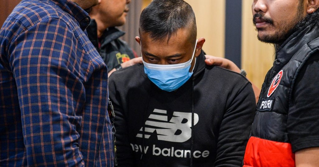 51195-polda-jabar-tangkap-taufik-hidayat-taufik-hidayat-pelaku-penyekapan-cileunyi