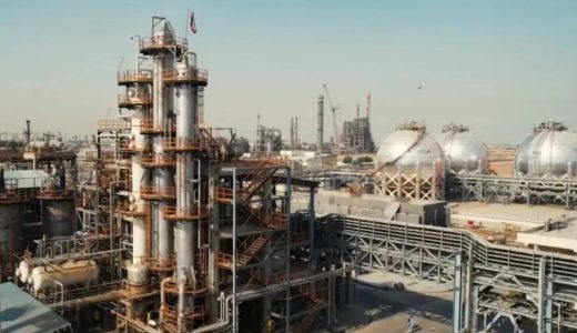 58877-militer-israel-membalas-serangan-iran-dengan-menggempur-fasilitas-petrokimia-strategis-di-mahshahr