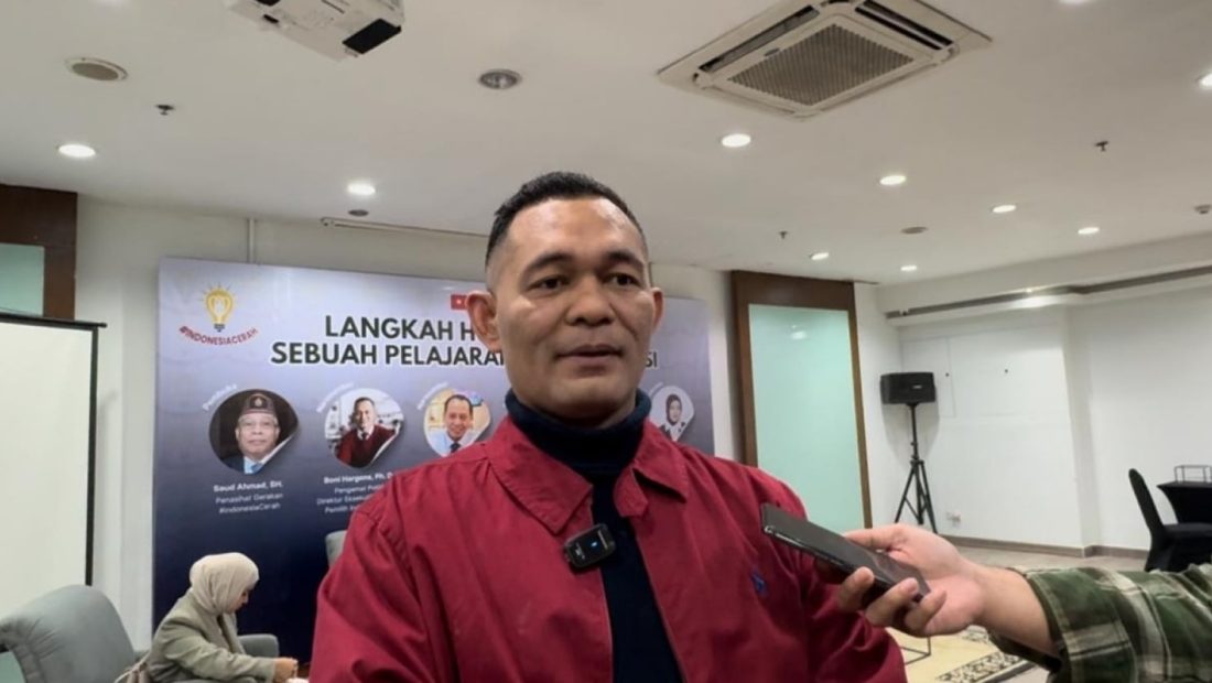 58962-pengamat-politik-boni-hargens-usai-menghadiri-sebuah-diskusi-di-jakarta-ist