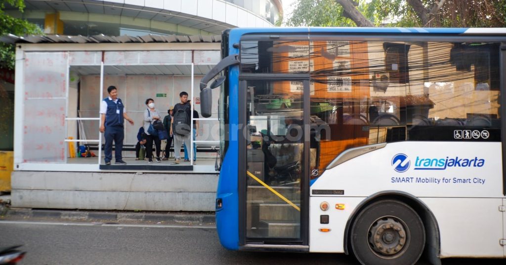 59183-halte-transjakarta-manggarai-halte-manggarai-halte-tj-manggarai