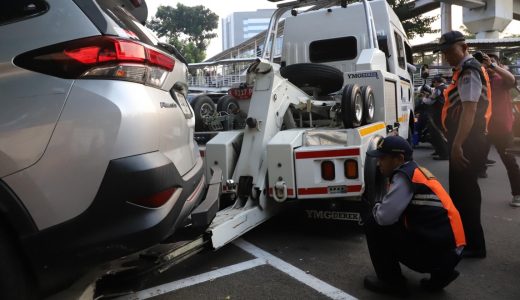 62990-penertiban-parkir-liar-di-jakarta
