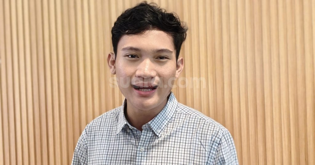 69194-mantan-ketua-bem-universitas-gadjah-mada-ugm-tiyo-ardianto