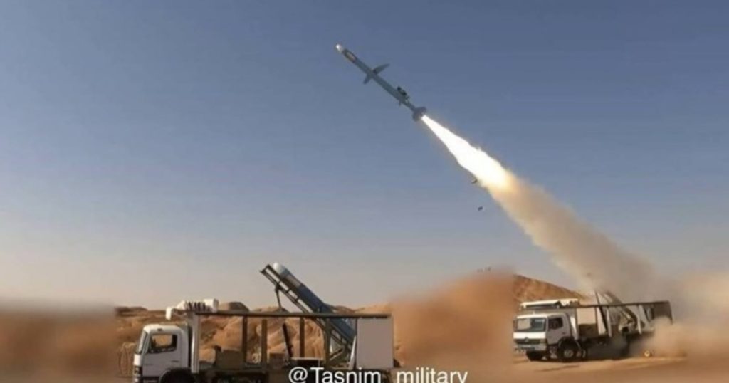 70310-rudal-iran-tasnimnews-1