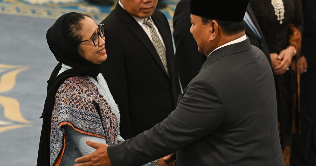80795-pelantikan-kepala-bgn-dan-penasihat-khusus-presiden-nanik-sudaryati-deyang