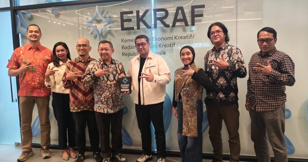 81346-menteri-ekonomi-kreatif-ri-teuku-riefky-harsya-suara-dan-beritajatim