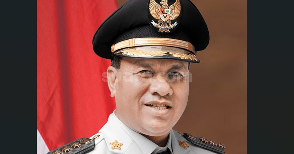 82590-bupati-kuansing-suhardiman-amby-1