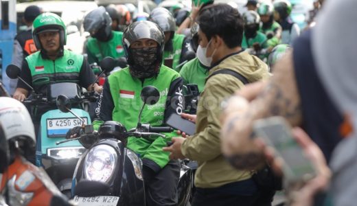 85487-ojek-online-ojek-daring-ilustrasi-ojol-pengemudi-ojol-driver-ojol