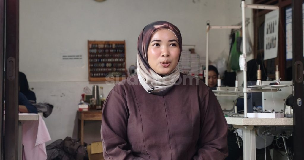 86300-yunita-fauziah-putri-pemilik-rumah-produksi-dear-june-official