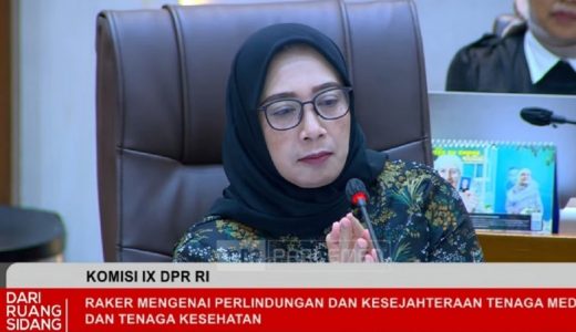 90081-wakil-ketua-komisi-ix-dpr-ri-nihayatul-wafiroh