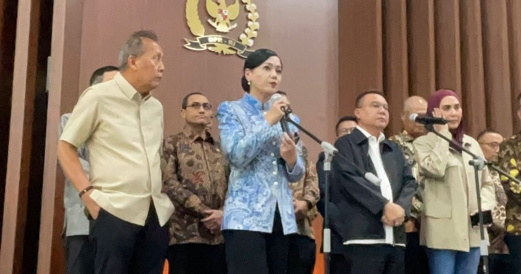 90146-komisioner-ojk-friderica-widyasari-dewi