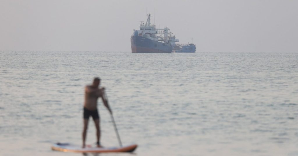 92283-selat-hormuz