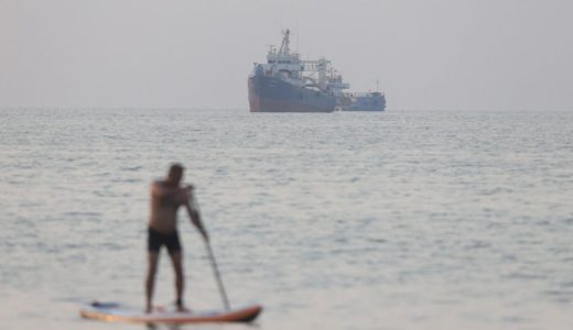92283-selat-hormuz