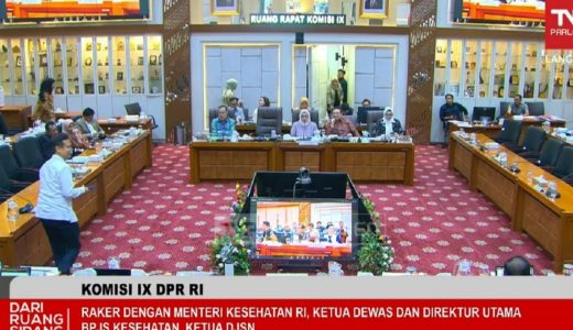 92312-menkes-budi-gunadi-sadikin-buru-buru-tinggalkan-rapat-bersama-komisi-ix-dpr