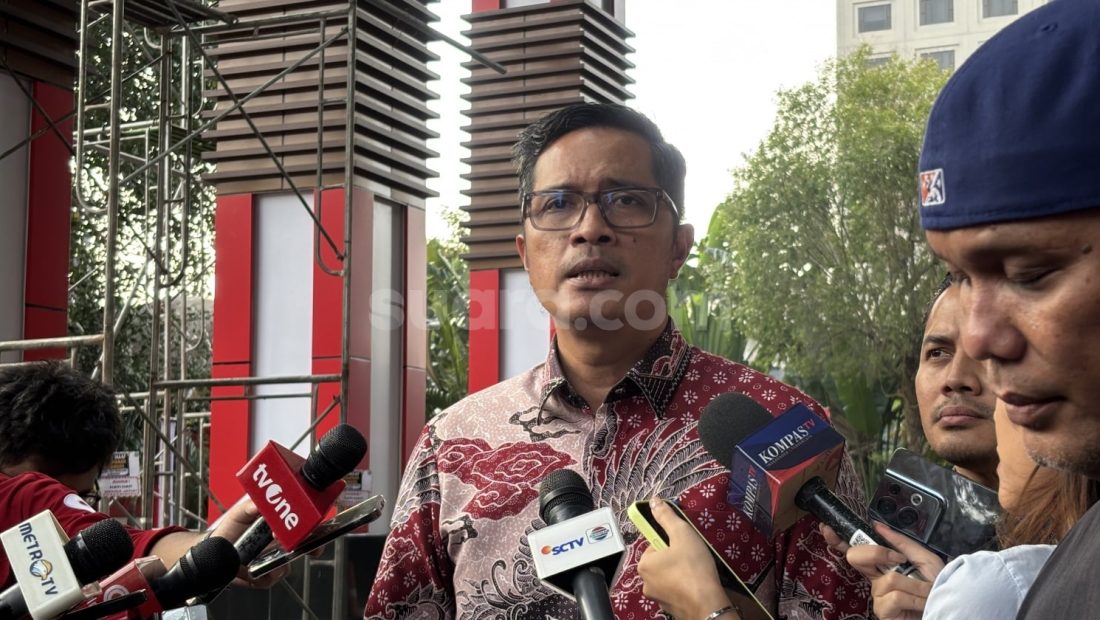 28380-penasihat-hukum-eks-jampidsus-febrie-adriansyah-febri-diansyah