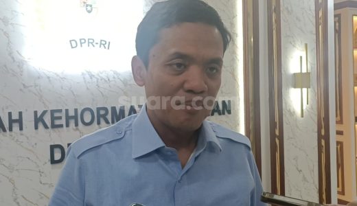 45249-wakil-ketua-umum-dpp-partai-gerindra-habiburokhman-suaracombagaskara