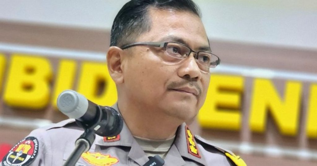 45348-kabid-humas-polda-jawa-tengah-kombes-pol-artanto