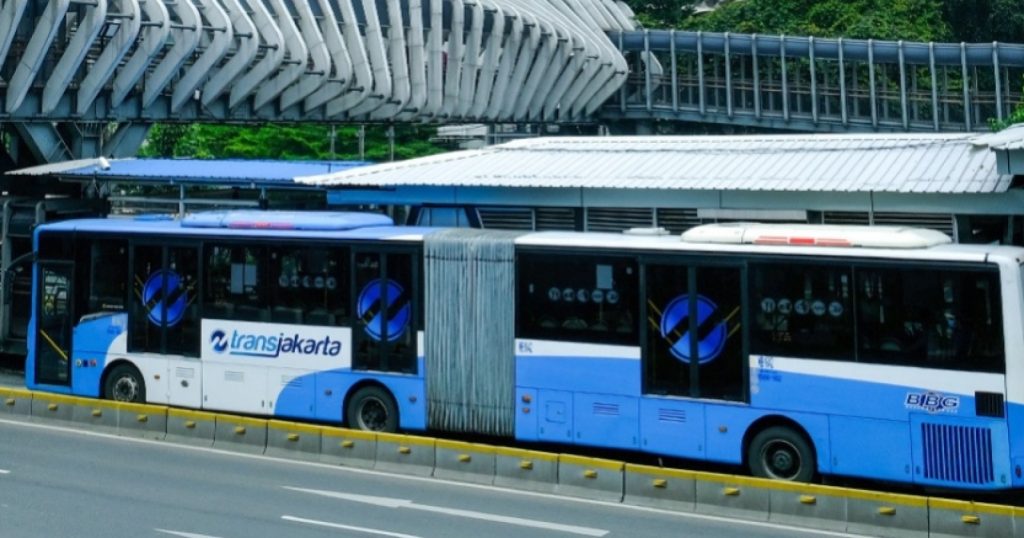 49303-transjakarta-atau-busway-pemprov-dki-jakarta