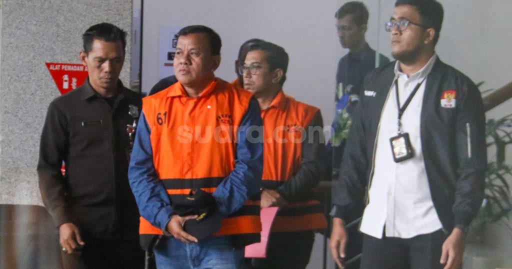 55261-bupati-kuansing-suhardiman-amby