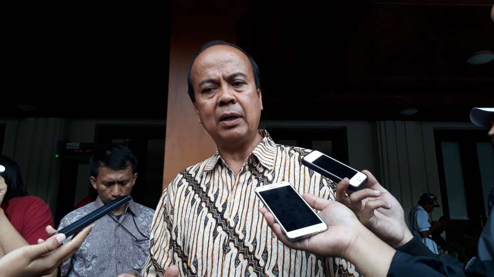 58812-komisioner-komnas-ham-bidang-subkomisi-media-hafid-abbas