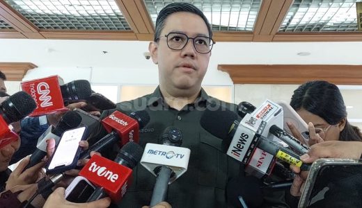 67212-wakil-ketua-komisi-i-dpr-ri-dave-laksono