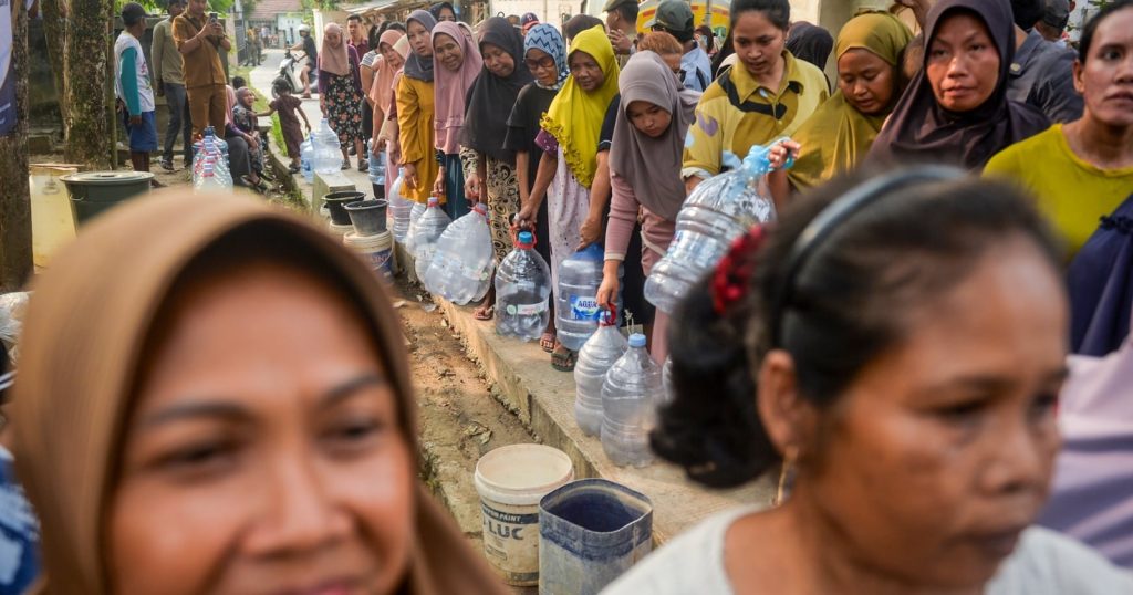 82436-krisis-air-bersih-dampak-kemarau-di-banten-krisis-air-bersih-di-banten