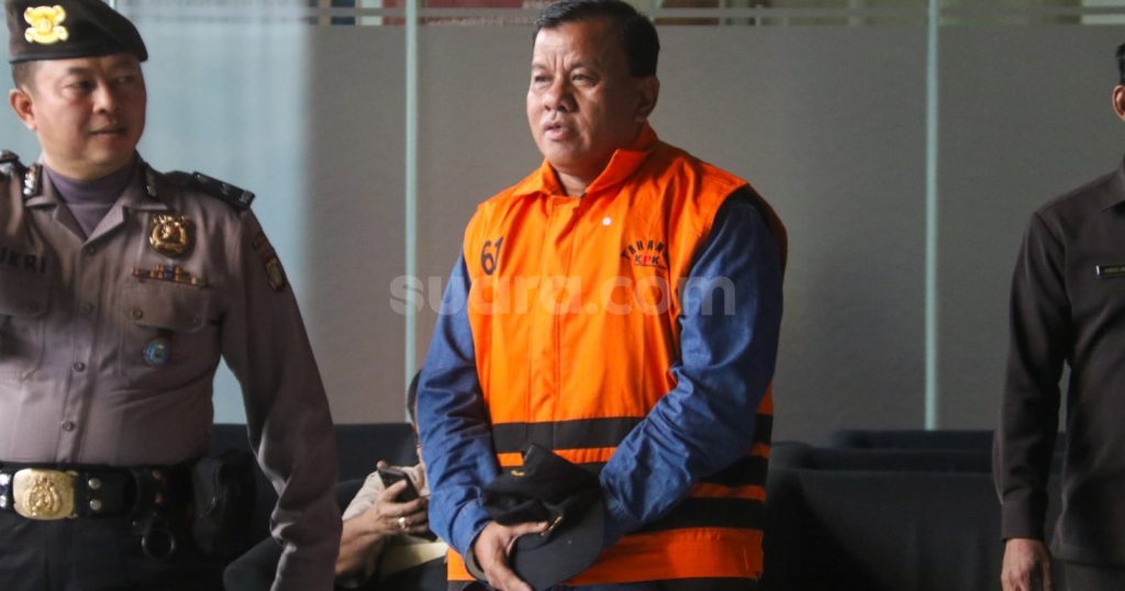 82781-bupati-kuansing-suhardiman-amby-2
