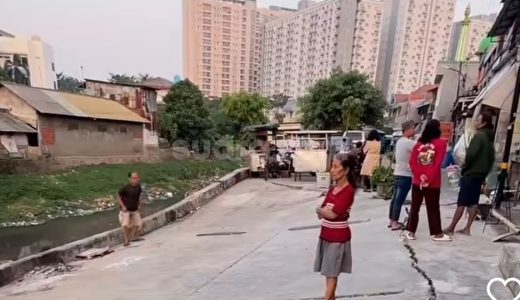 86449-jalan-cinta-di-rt-11rw-03-kelurahan-pulogadung-jakarta-timur