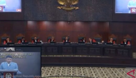 89930-sidang-uji-materiil-uu-pihu