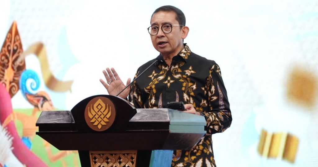98027-menteri-kebudayaan-fadli-zon