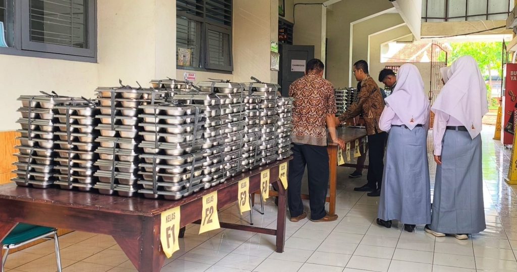 30500-mbg-di-jogja