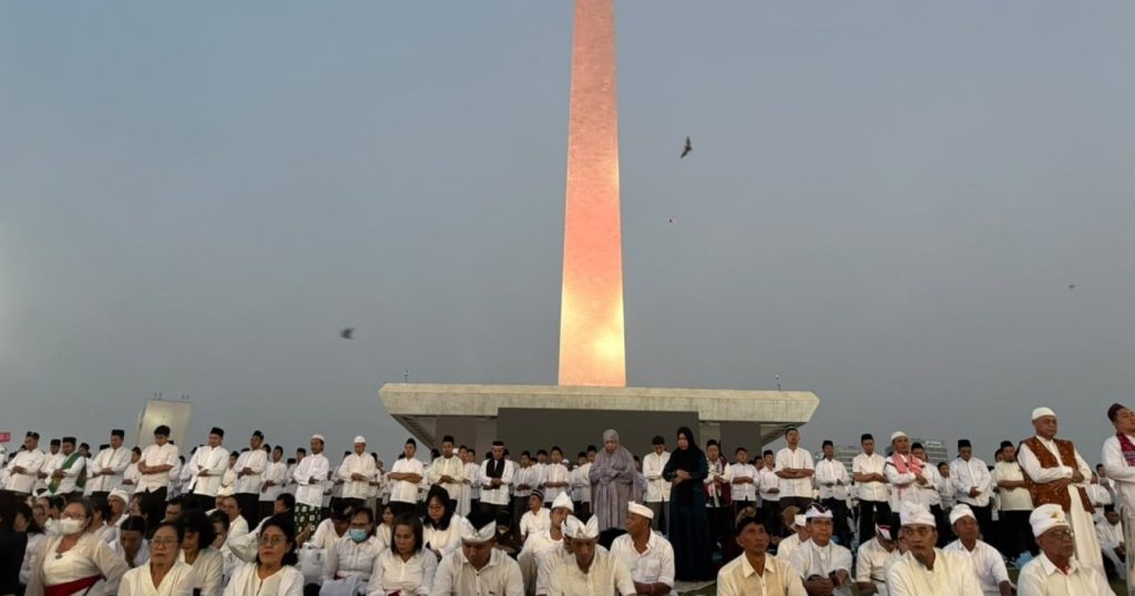 51086-zikir-dan-doa-kebangsaan-di-monas